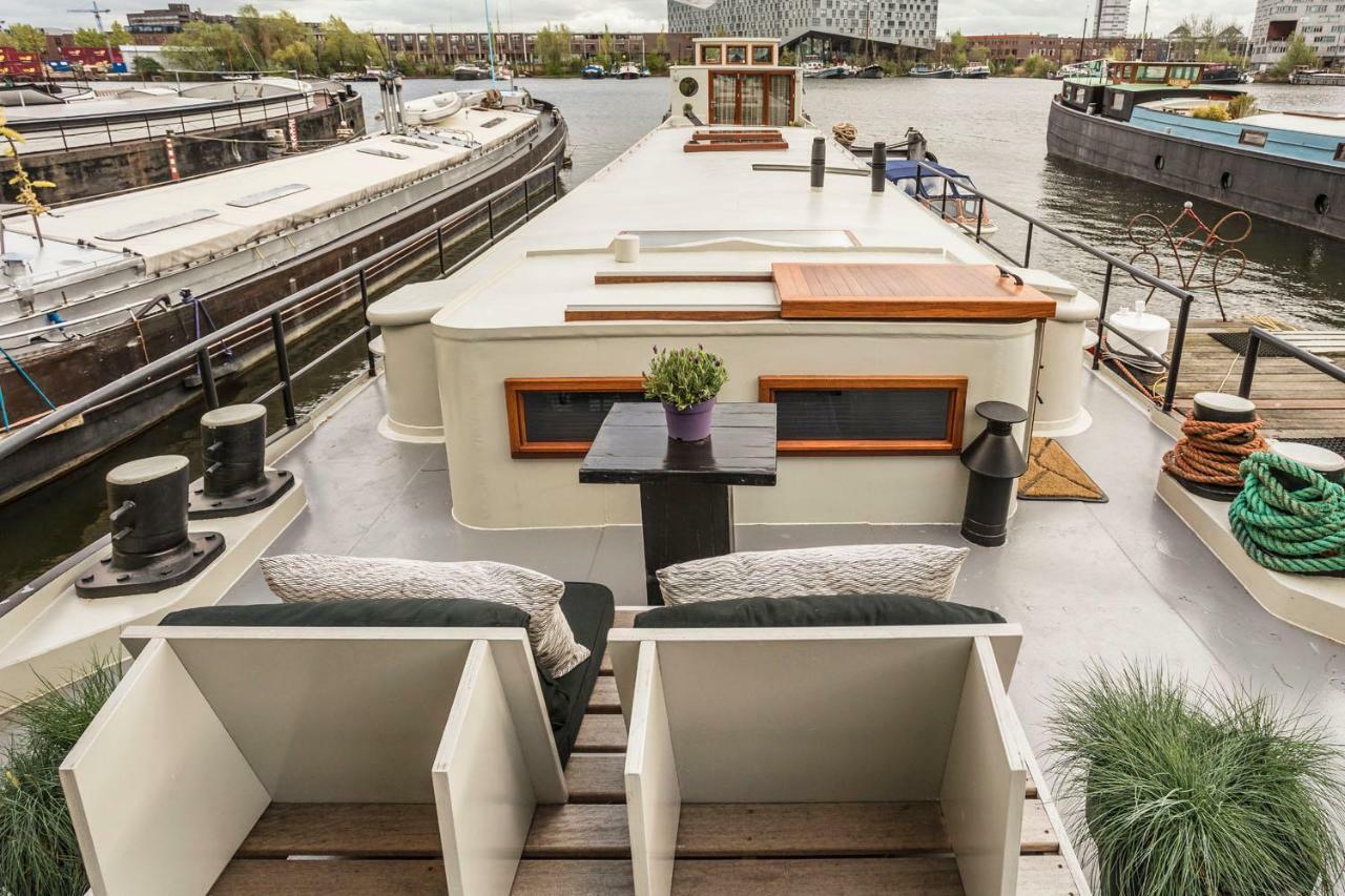 Boat & Boost Amsterdam Panzió Kültér fotó